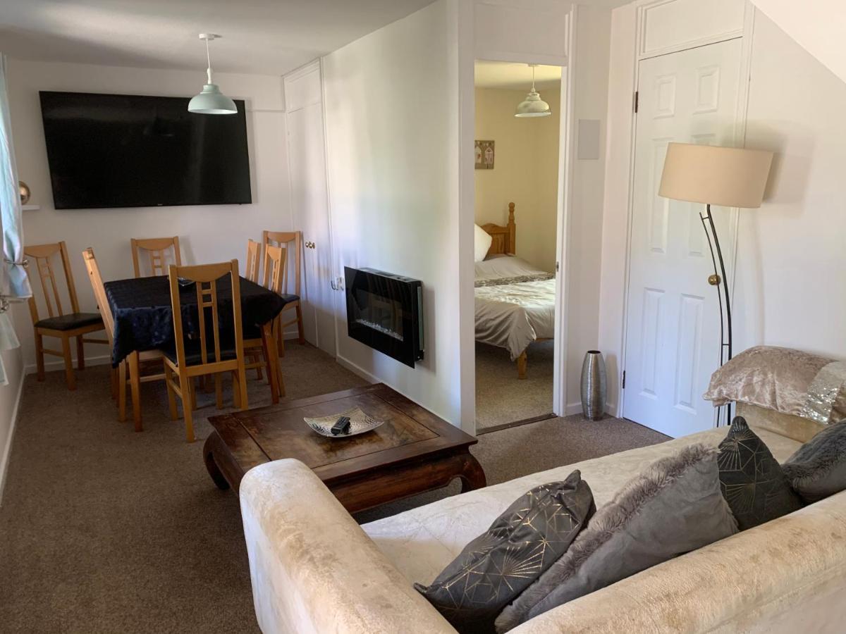 44 Trevithick View *
