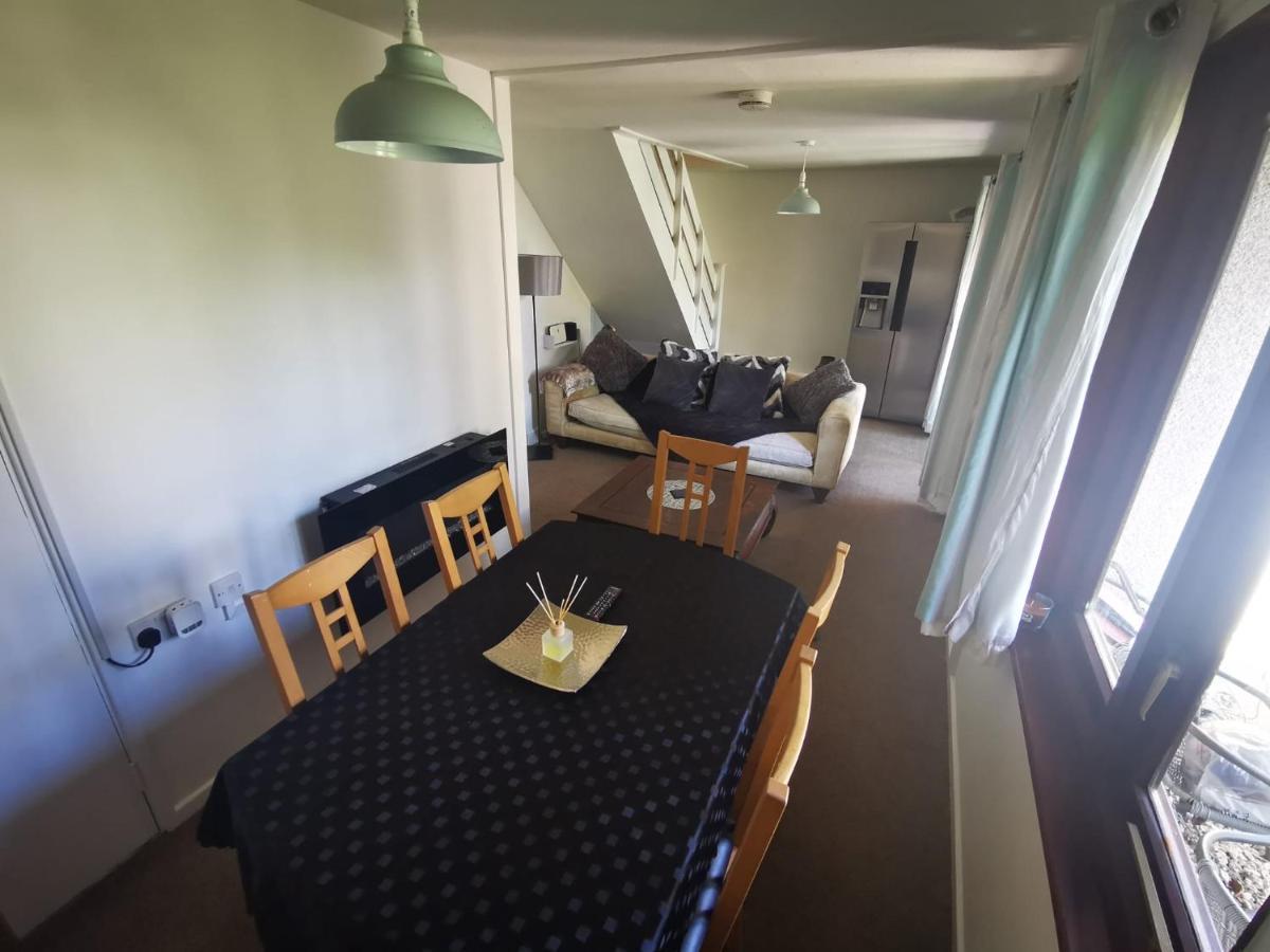 44 Trevithick View Апартаменты